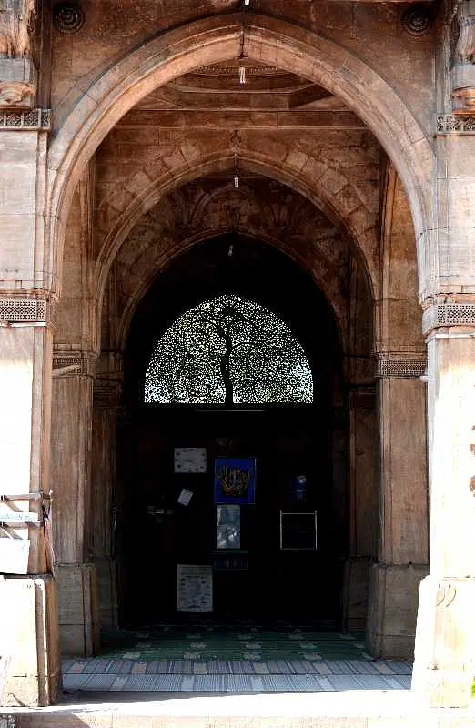 https://avathioutdoors.gumlet.io/travelGuide/dev/ahmedabad_P2783.jpg