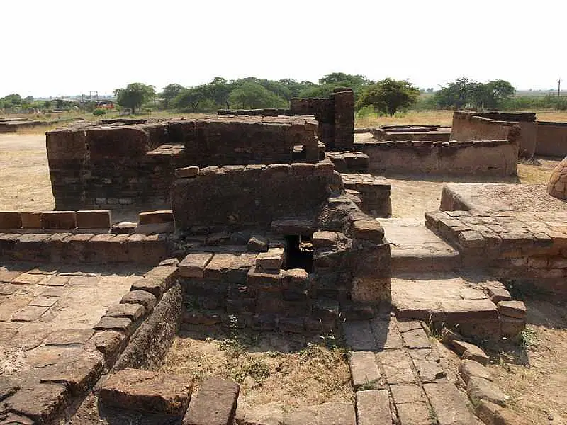 https://avathioutdoors.gumlet.io/travelGuide/dev/ahmedabad_P6828.jpg