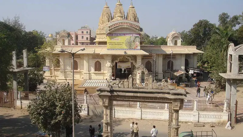 https://avathioutdoors.gumlet.io/travelGuide/dev/ahmedabad_P9686.jpg