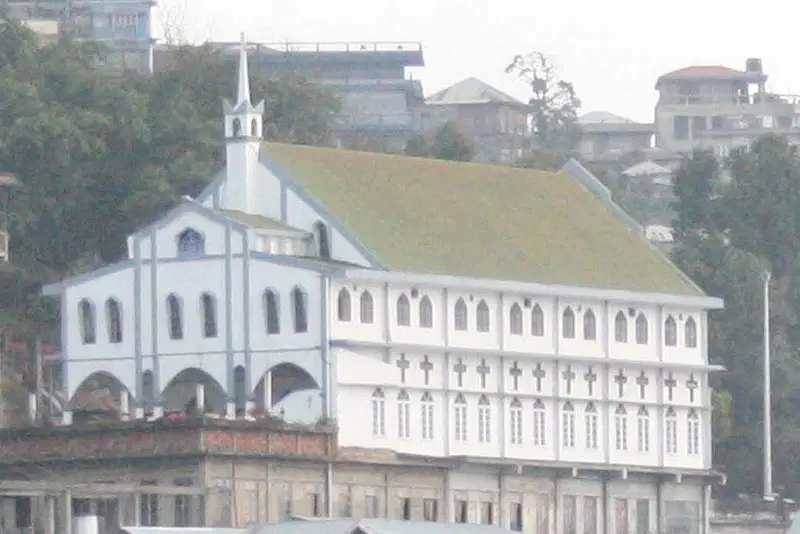 https://avathioutdoors.gumlet.io/travelGuide/dev/aizawl22358.jpg