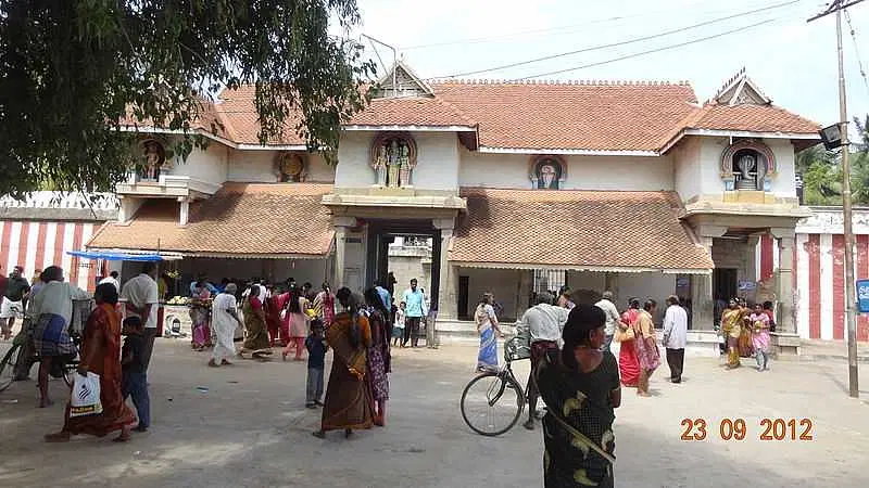 https://avathioutdoors.gumlet.io/travelGuide/dev/alleppey_P1814.jpg