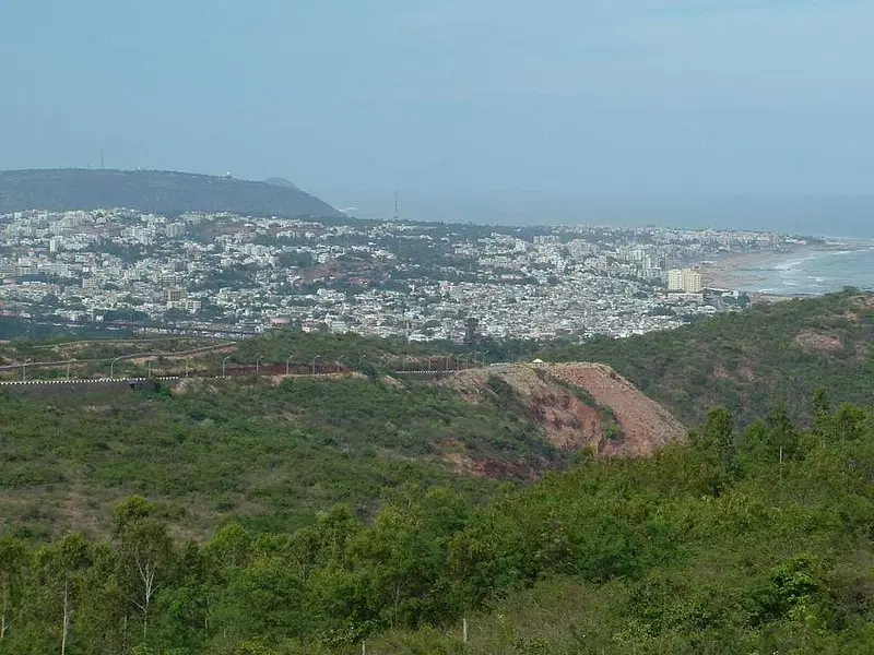 Explore Dolphin's Nose at Ananthagiri Hills