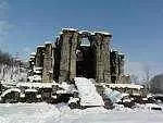https://avathioutdoors.gumlet.io/travelGuide/dev/anantnag_P1848.jpg