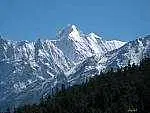 https://avathioutdoors.gumlet.io/travelGuide/dev/auli_P8698.jpg