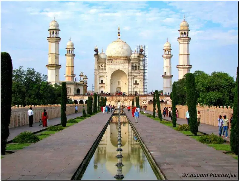 https://avathioutdoors.gumlet.io/travelGuide/dev/aurangabad10494.jpg