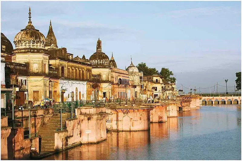 https://avathioutdoors.gumlet.io/travelGuide/dev/ayodhya78323.jpg
