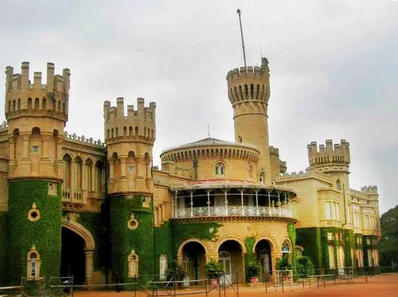 https://avathioutdoors.gumlet.io/travelGuide/dev/bangalore56792.jpg