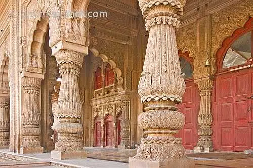https://avathioutdoors.gumlet.io/travelGuide/dev/bharatpur59607.jpg