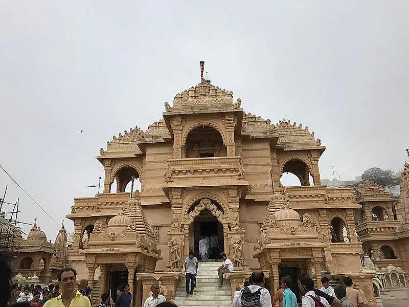 https://avathioutdoors.gumlet.io/travelGuide/dev/bhavnagar_P3387.jpg
