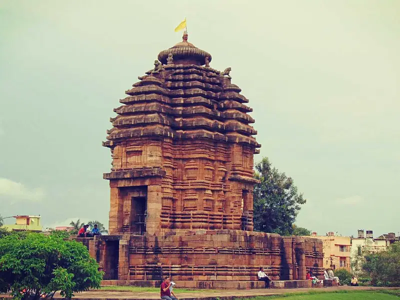 https://avathioutdoors.gumlet.io/travelGuide/dev/bhubaneswar_P7440.jpg
