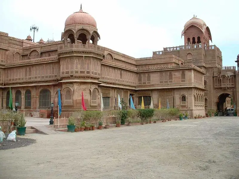 https://avathioutdoors.gumlet.io/travelGuide/dev/bikaner_P8500.jpg