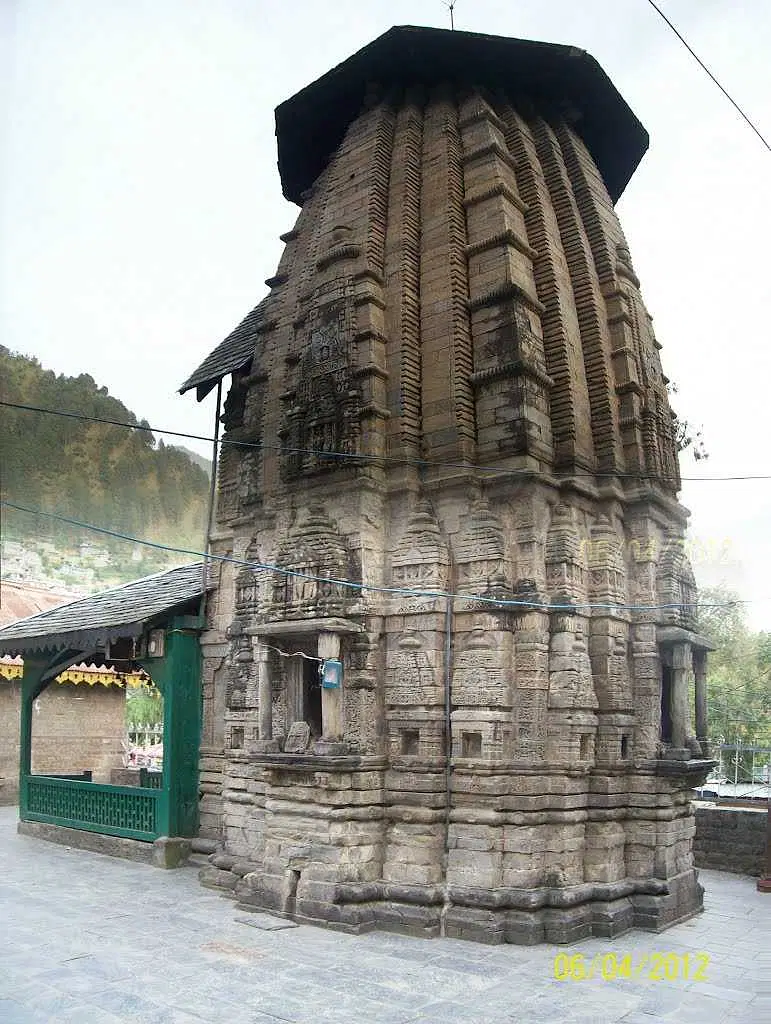 https://avathioutdoors.gumlet.io/travelGuide/dev/chamba16663.jpg