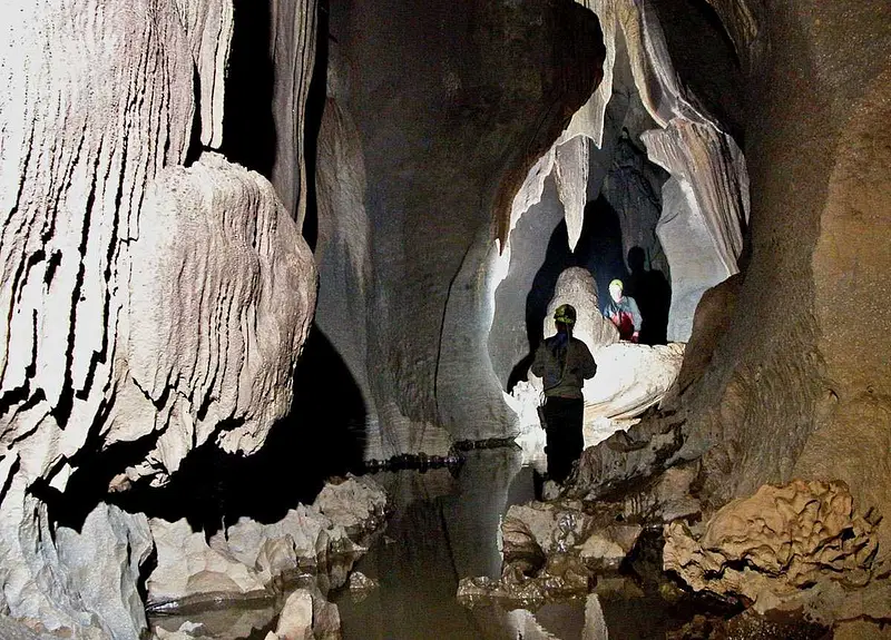 https://avathioutdoors.gumlet.io/travelGuide/dev/cherrapunjee_P7126.jpg