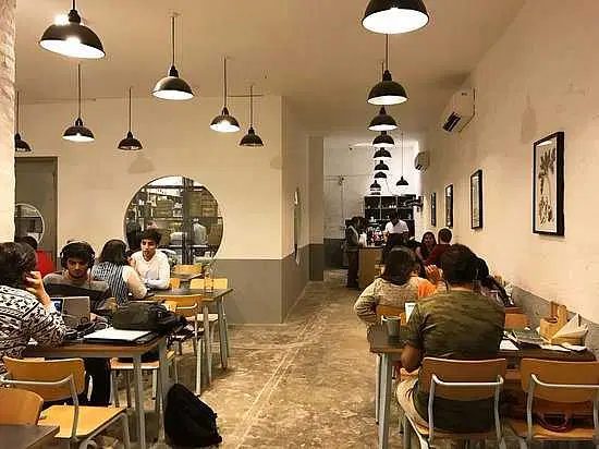 https://avathioutdoors.gumlet.io/travelGuide/dev/delhi_P2214.jpg