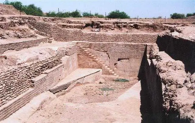 https://avathioutdoors.gumlet.io/travelGuide/dev/dholavira_P8829.jpg