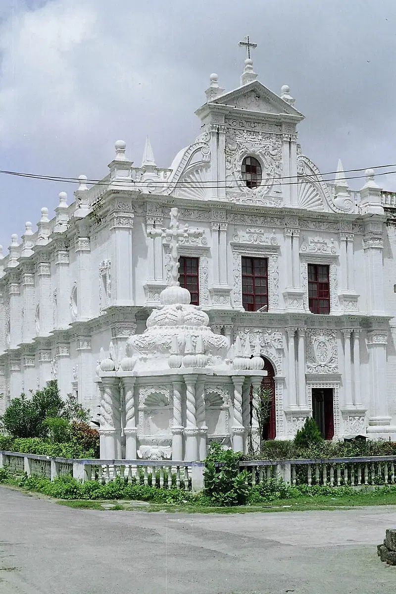 https://avathioutdoors.gumlet.io/travelGuide/dev/diu_P3851.jpg