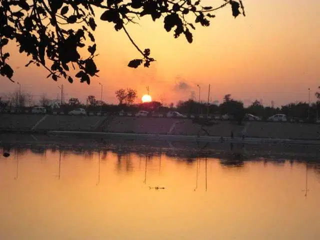 https://avathioutdoors.gumlet.io/travelGuide/dev/ghaziabad47757.jpg