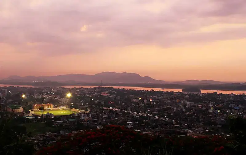 https://avathioutdoors.gumlet.io/travelGuide/dev/guwahati61550.jpg