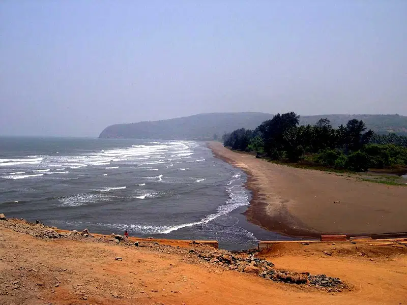 https://avathioutdoors.gumlet.io/travelGuide/dev/harihareshwar_P3492.jpg