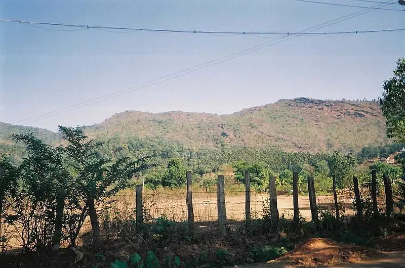 https://avathioutdoors.gumlet.io/travelGuide/dev/horanadu93748.jpg