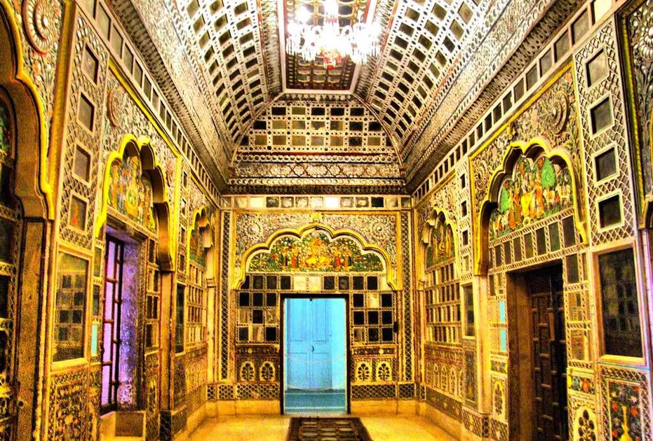 Sheesh Mahal