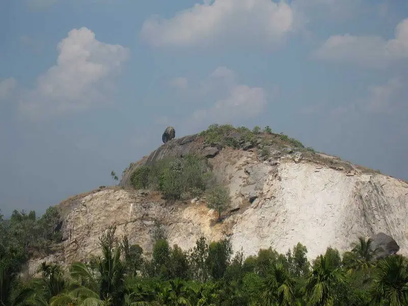 https://avathioutdoors.gumlet.io/travelGuide/dev/kalpetta29857.jpg