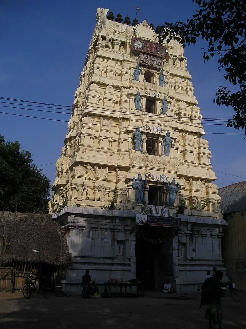 https://avathioutdoors.gumlet.io/travelGuide/dev/kanchipuram_P1536.jpg