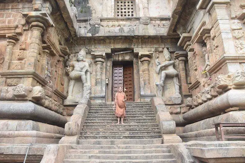https://avathioutdoors.gumlet.io/travelGuide/dev/kanchipuram_P1916.jpg