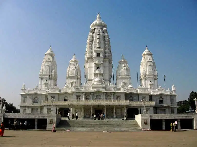https://avathioutdoors.gumlet.io/travelGuide/dev/kanpur_P5744.jpg