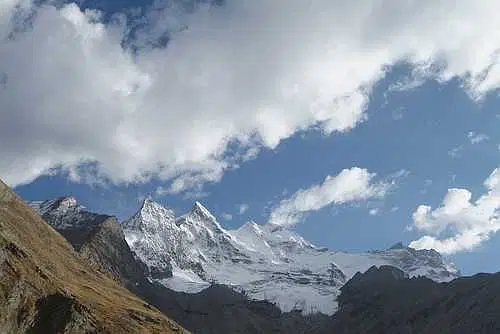 https://avathioutdoors.gumlet.io/travelGuide/dev/kargil_P5225.jpg
