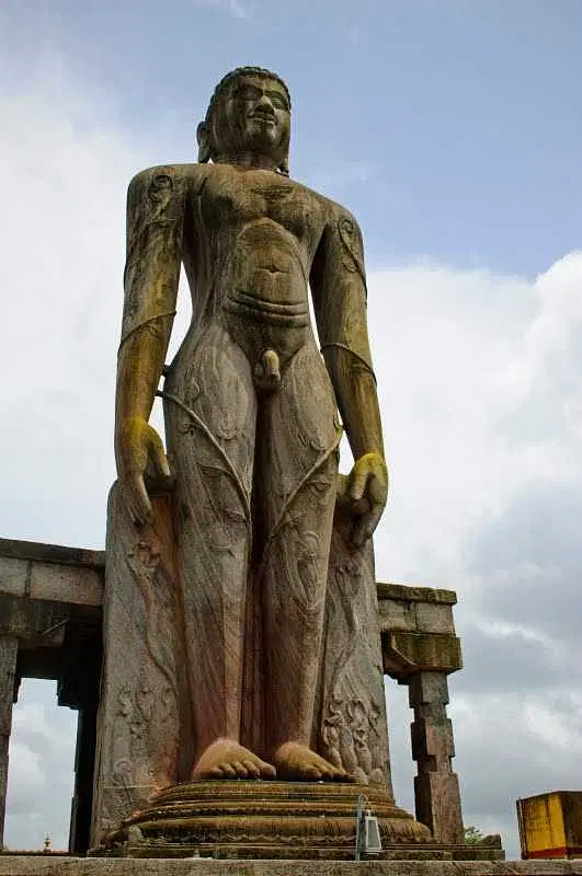 https://avathioutdoors.gumlet.io/travelGuide/dev/karkala26728.jpg