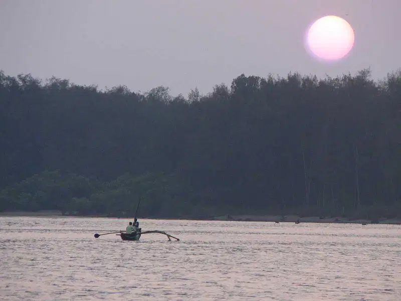 https://avathioutdoors.gumlet.io/travelGuide/dev/karwar_P6394.jpg