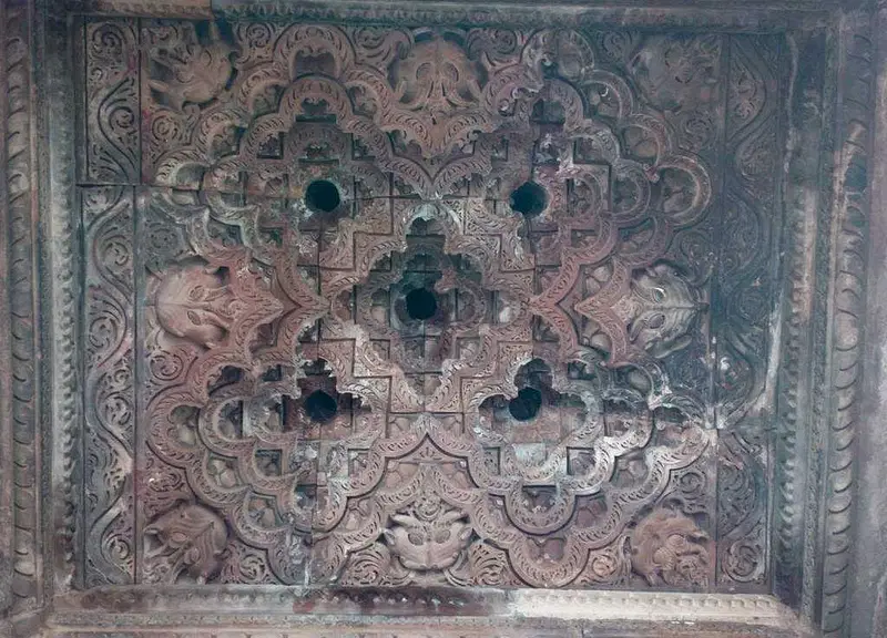 https://avathioutdoors.gumlet.io/travelGuide/dev/khajuraho_P2146.jpg