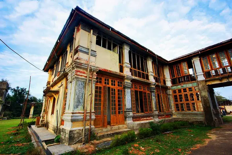 https://avathioutdoors.gumlet.io/travelGuide/dev/kochi_P3117.jpg