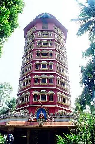 https://avathioutdoors.gumlet.io/travelGuide/dev/kochi_P8882.jpg