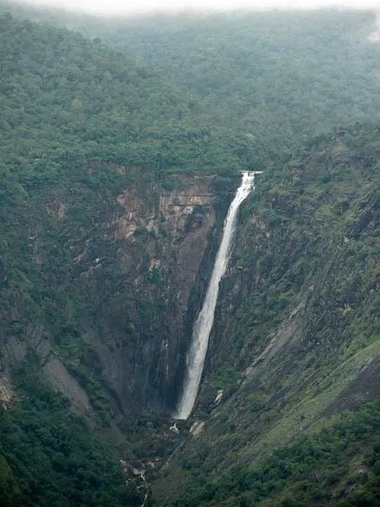 https://avathioutdoors.gumlet.io/travelGuide/dev/kodaikanal_P4565.jpg