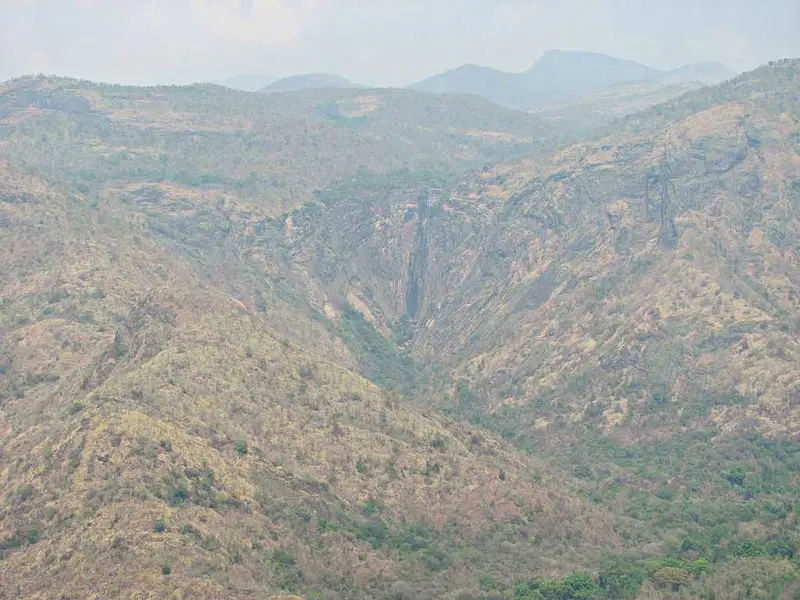 https://avathioutdoors.gumlet.io/travelGuide/dev/kodaikanal_P7494.jpg