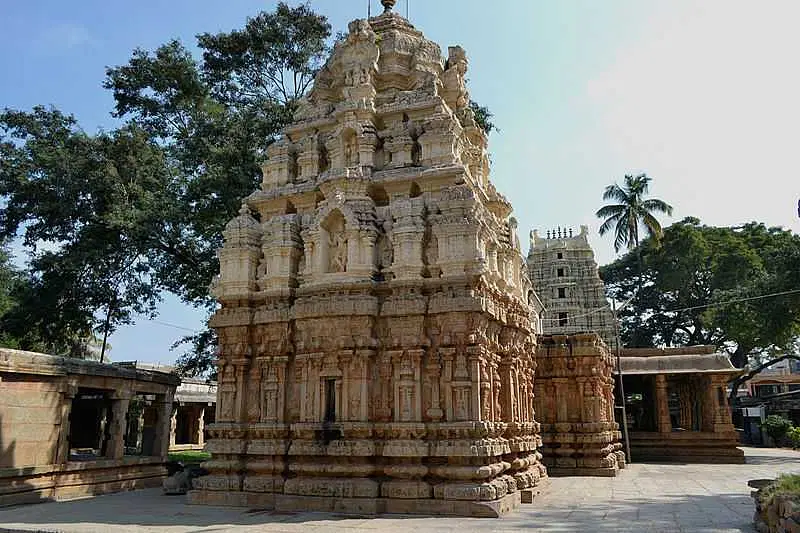 https://avathioutdoors.gumlet.io/travelGuide/dev/kolar_P9156.jpg