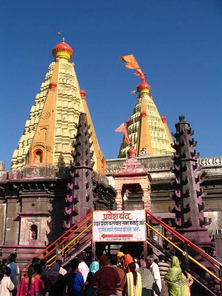 https://avathioutdoors.gumlet.io/travelGuide/dev/kolhapur_P3446.jpg