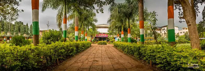 https://avathioutdoors.gumlet.io/travelGuide/dev/kolhapur_P6456.jpg