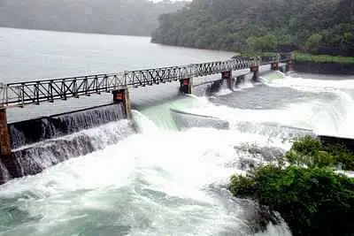https://avathioutdoors.gumlet.io/travelGuide/dev/kolhapur_P6854.jpg