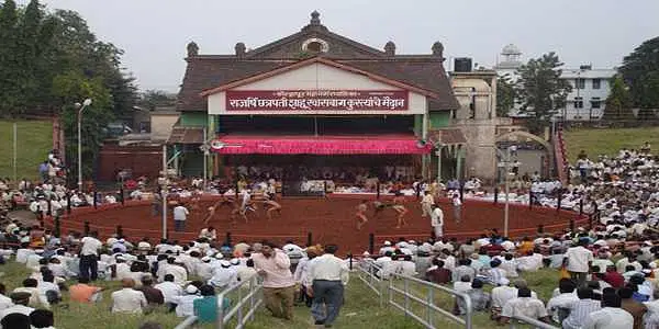 https://avathioutdoors.gumlet.io/travelGuide/dev/kolhapur_P8861.jpg