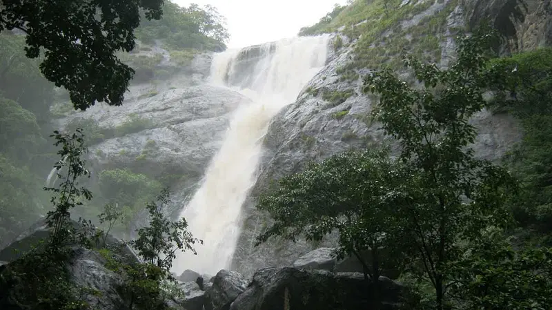 https://avathioutdoors.gumlet.io/travelGuide/dev/kollam88929.jpg