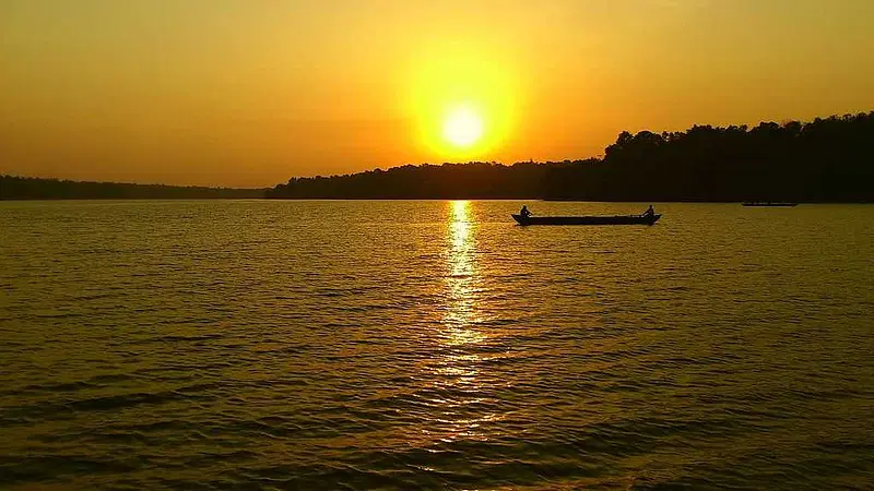 https://avathioutdoors.gumlet.io/travelGuide/dev/kollam_P8106.jpg
