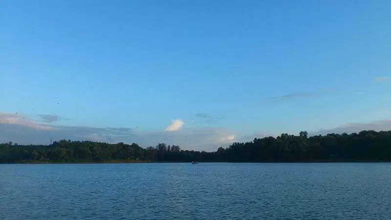 https://avathioutdoors.gumlet.io/travelGuide/dev/kollam_P9718.jpg