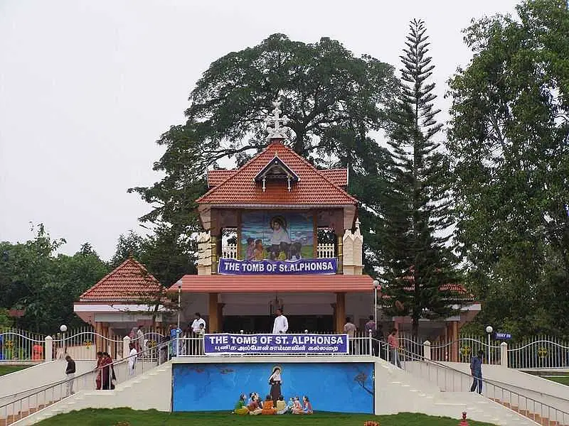 Visit St. Mary\u2019s Church in Kottayam, Kerala