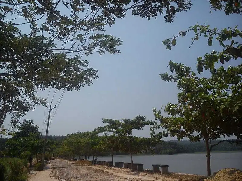 https://avathioutdoors.gumlet.io/travelGuide/dev/kovalam_P2974.jpg