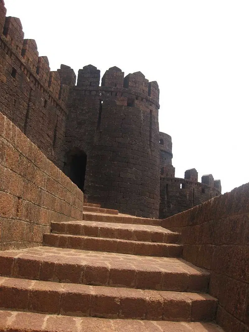 https://avathioutdoors.gumlet.io/travelGuide/dev/kumta_P5651.jpg