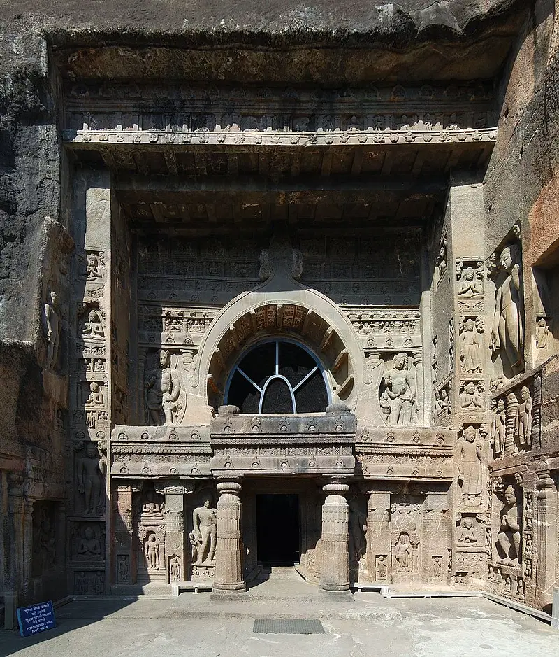 https://avathioutdoors.gumlet.io/travelGuide/dev/kurnool_P2900.jpg