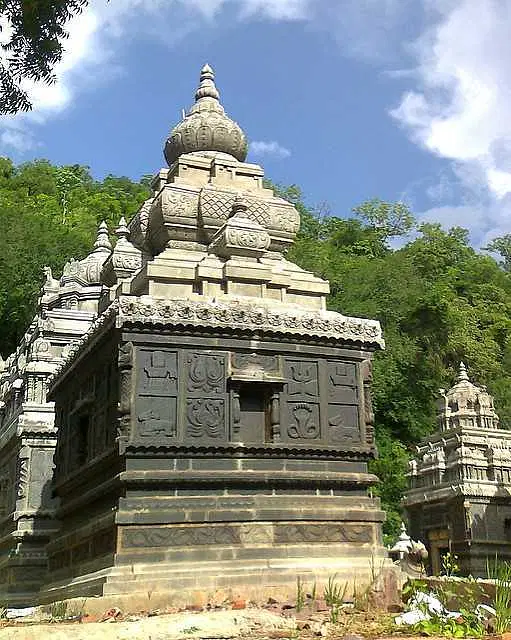 Visit Kolanu Bharathi Saraswathi Temple